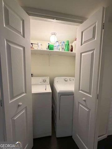1210 Old Hammond Cha, Sandy Springs, GA 30350
