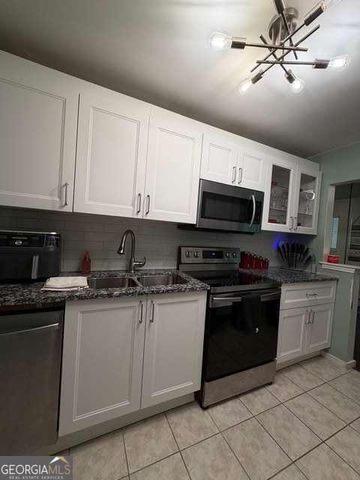 1210 Old Hammond Cha, Sandy Springs, GA 30350