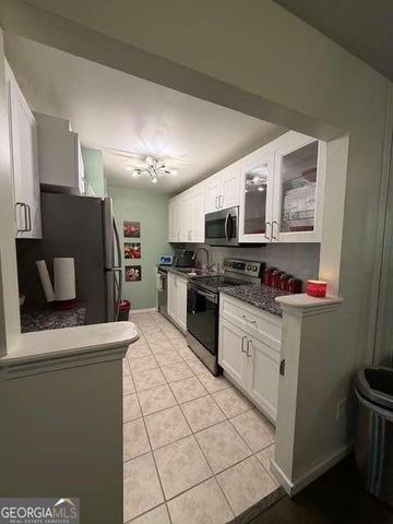 1210 Old Hammond Cha, Sandy Springs, GA 30350