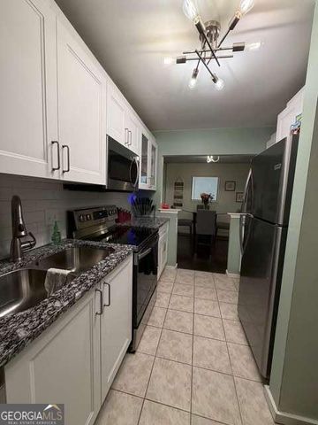 1210 Old Hammond Cha, Sandy Springs, GA 30350