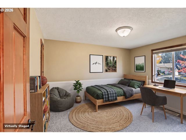 2323 LATONA Dr, Keizer, OR 97303