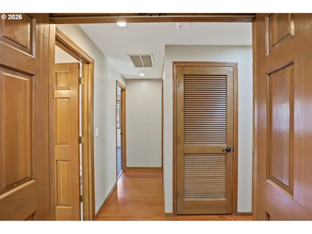 2323 LATONA Dr, Keizer, OR 97303