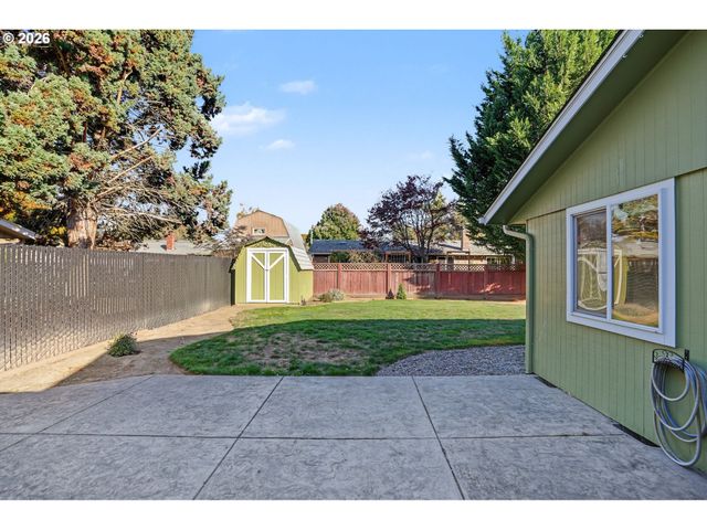 2323 LATONA Dr, Keizer, OR 97303