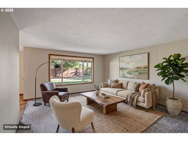 2323 LATONA Dr, Keizer, OR 97303