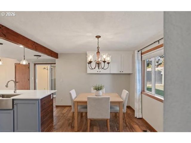 2323 LATONA Dr, Keizer, OR 97303