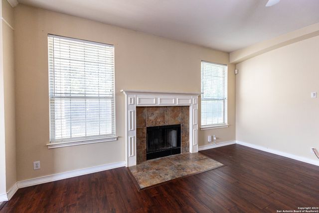 4710 SHAVANO BARK, San Antonio, TX 78230