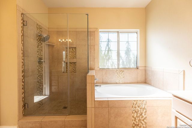 4710 SHAVANO BARK, San Antonio, TX 78230