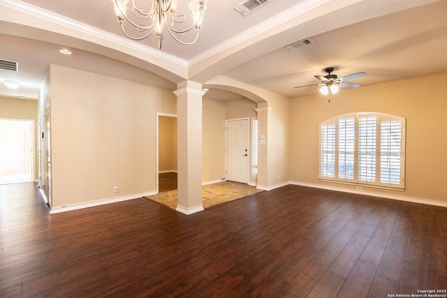 4710 SHAVANO BARK, San Antonio, TX 78230