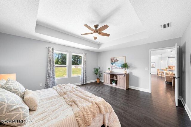 13711 N GERONA Drive, Jacksonville, FL 32224