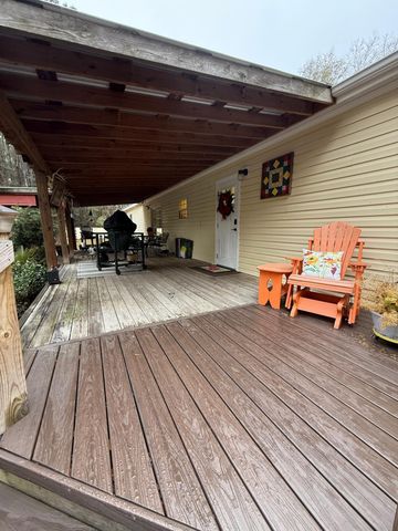 8995 Greenwood, Adams Run, SC 29426