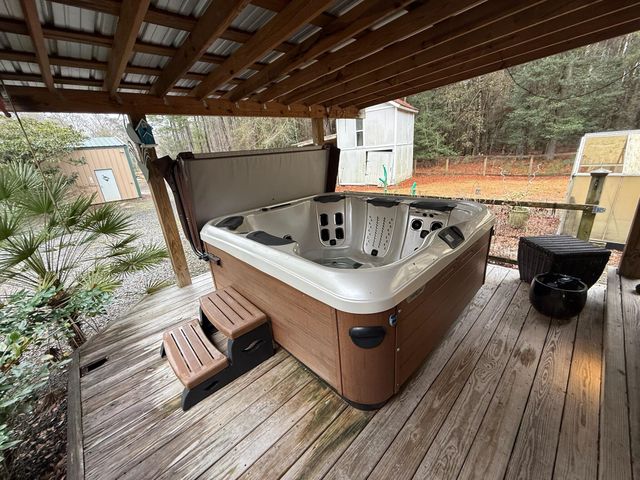 8995 Greenwood, Adams Run, SC 29426