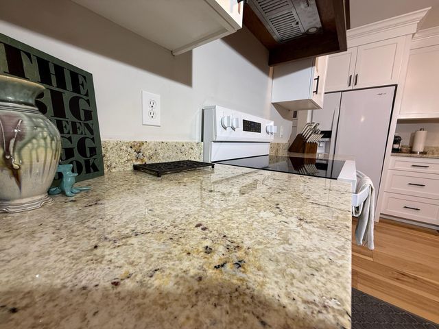 8995 Greenwood, Adams Run, SC 29426