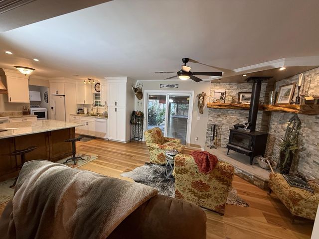 8995 Greenwood, Adams Run, SC 29426