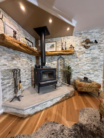 8995 Greenwood, Adams Run, SC 29426