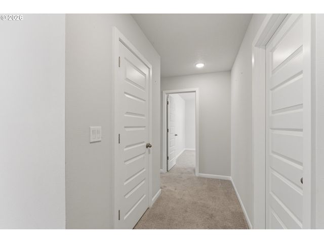 1568 19TH Ave, Forest Grove, OR 97116