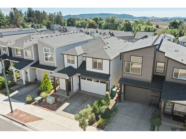 1568 19TH Ave, Forest Grove, OR 97116