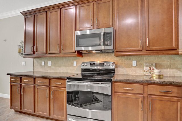4137 Darlington Street, Palm Beach Gardens, FL 33418