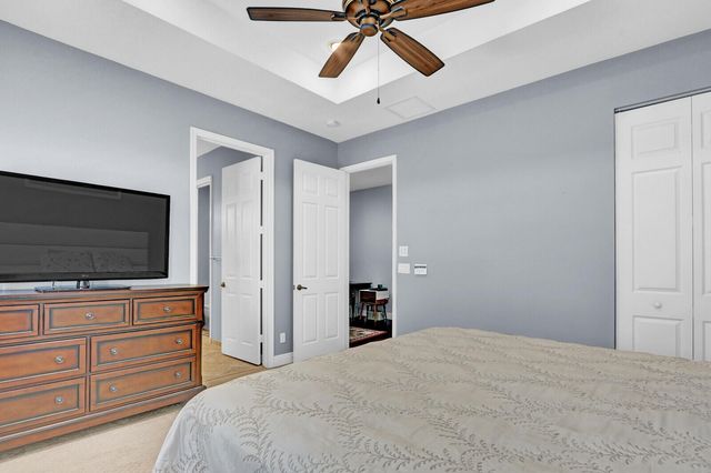 4137 Darlington Street, Palm Beach Gardens, FL 33418