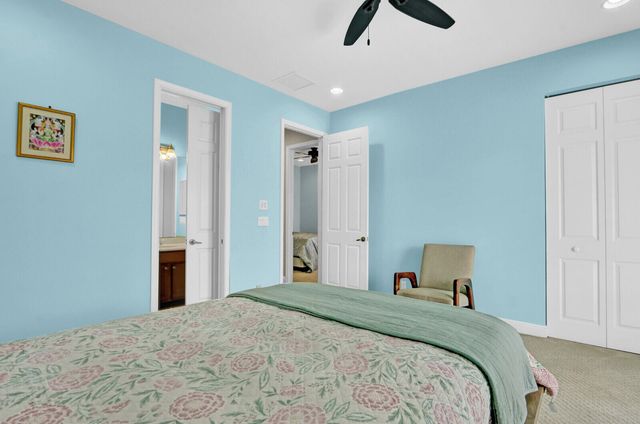 4137 Darlington Street, Palm Beach Gardens, FL 33418