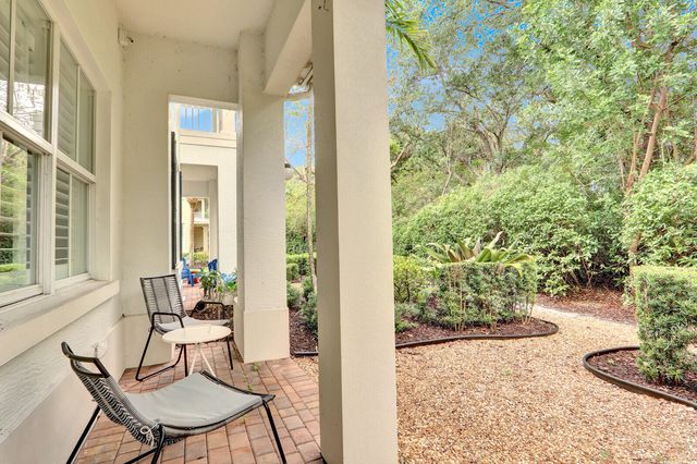 4137 Darlington Street, Palm Beach Gardens, FL 33418