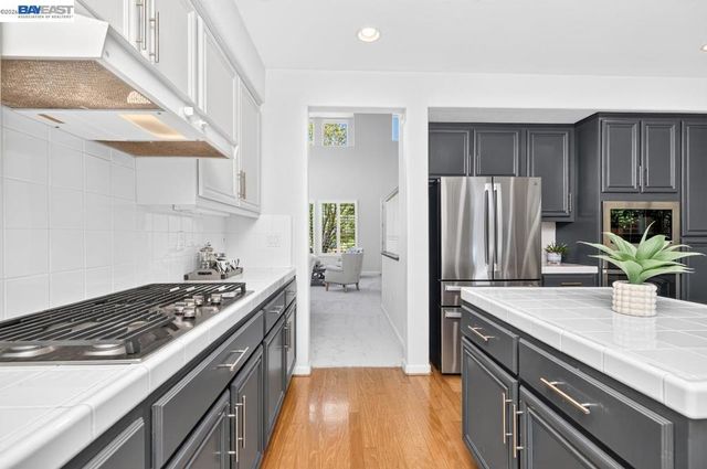 705 Newbury Street, Livermore, CA 94551