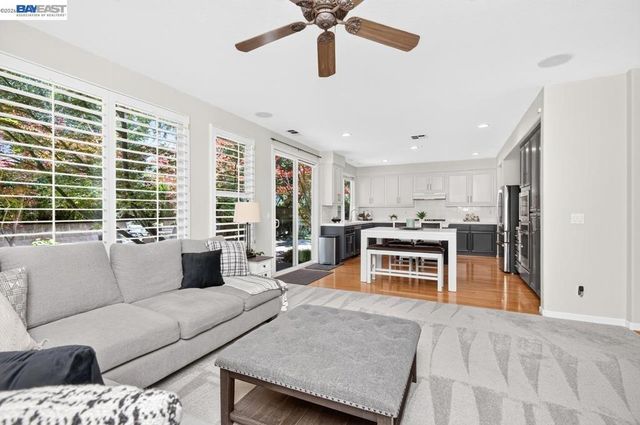 705 Newbury Street, Livermore, CA 94551