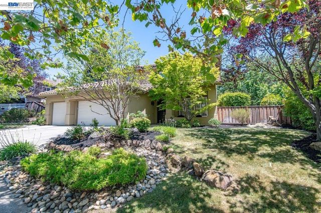 705 Newbury Street, Livermore, CA 94551