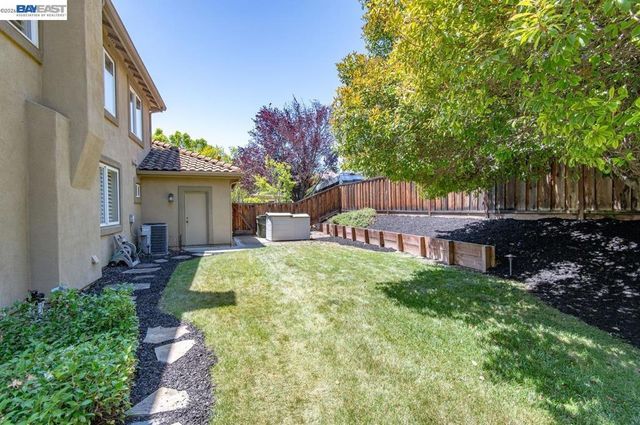 705 Newbury Street, Livermore, CA 94551