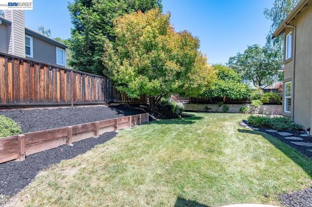 705 Newbury Street, Livermore, CA 94551