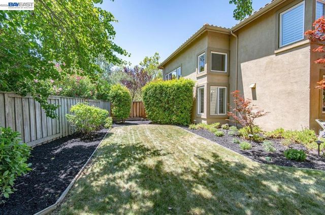 705 Newbury Street, Livermore, CA 94551