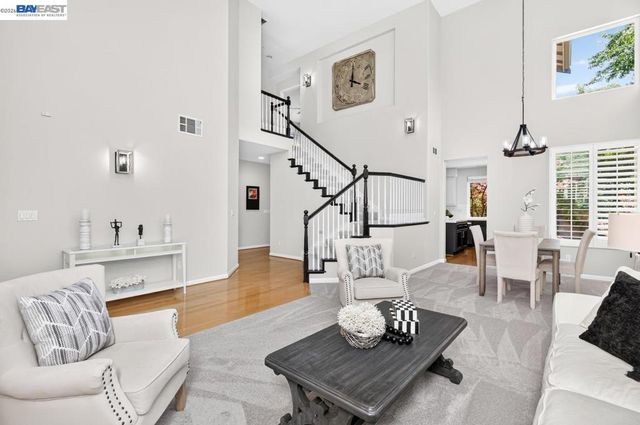 705 Newbury Street, Livermore, CA 94551