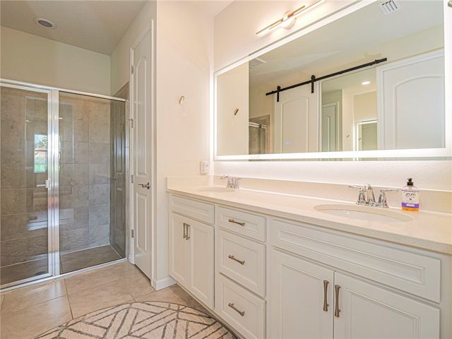 4448 Beauty Leaf Circle, Vero Beach, FL 32967