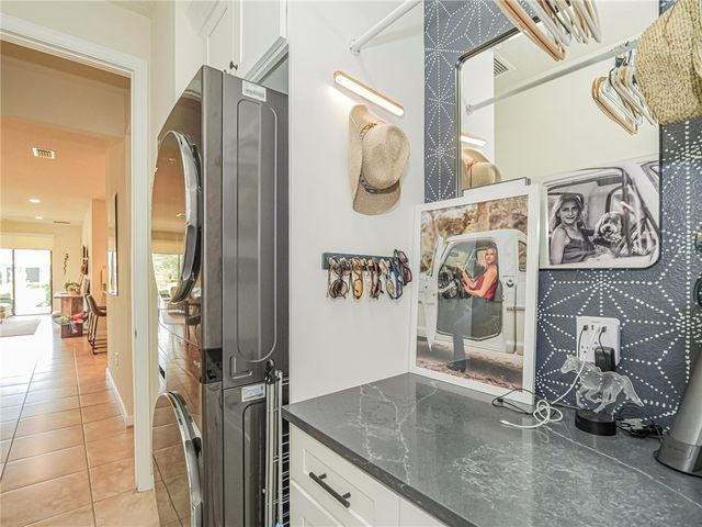 4448 Beauty Leaf Circle, Vero Beach, FL 32967