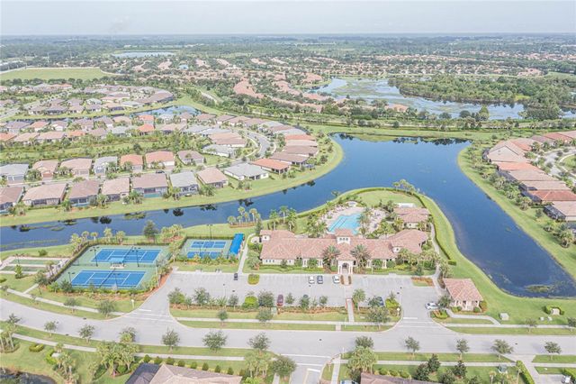 4448 Beauty Leaf Circle, Vero Beach, FL 32967