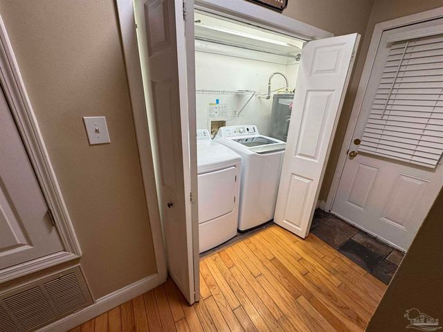 5926 Saufley Pine Rd, Pensacola, FL 32526