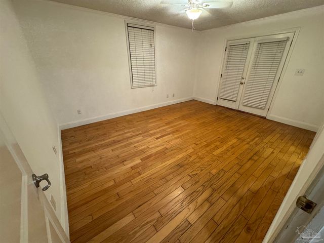 5926 Saufley Pine Rd, Pensacola, FL 32526