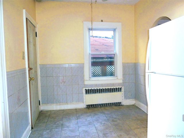 2515 Far Rockaway Boulevard, Far Rockaway, NY 11691