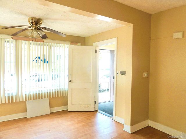 2515 Far Rockaway Boulevard, Far Rockaway, NY 11691