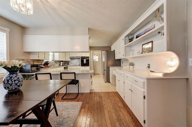 236 E 30th Street, Edmond, OK 73013