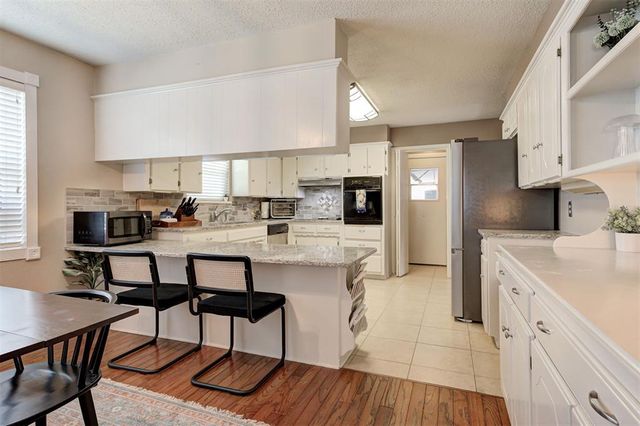 236 E 30th Street, Edmond, OK 73013