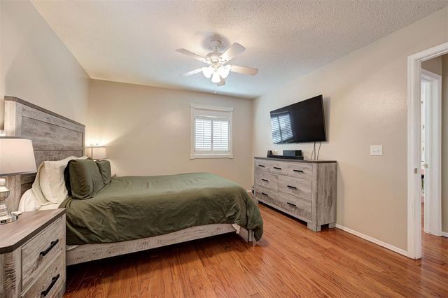 236 E 30th Street, Edmond, OK 73013