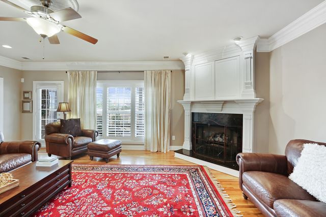 1148 Fairvue Village Ln, Gallatin, TN 37066