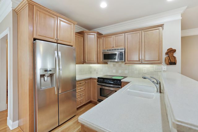 1148 Fairvue Village Ln, Gallatin, TN 37066