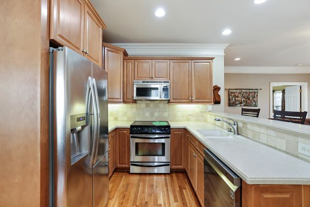 1148 Fairvue Village Ln, Gallatin, TN 37066