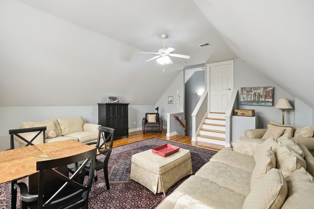 1148 Fairvue Village Ln, Gallatin, TN 37066