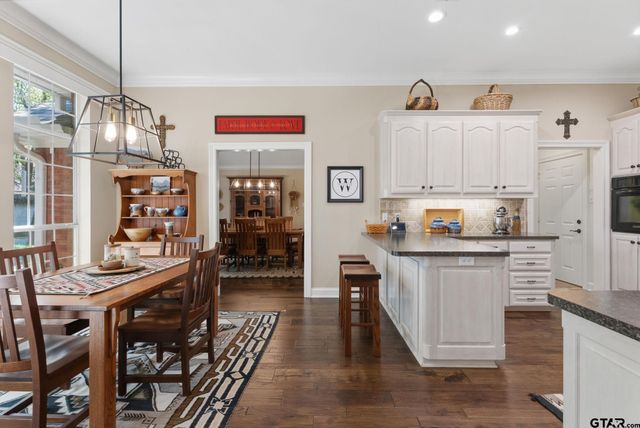 3407 Storey Lake Drive, Tyler, TX 75707