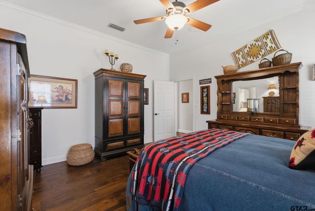 3407 Storey Lake Drive, Tyler, TX 75707