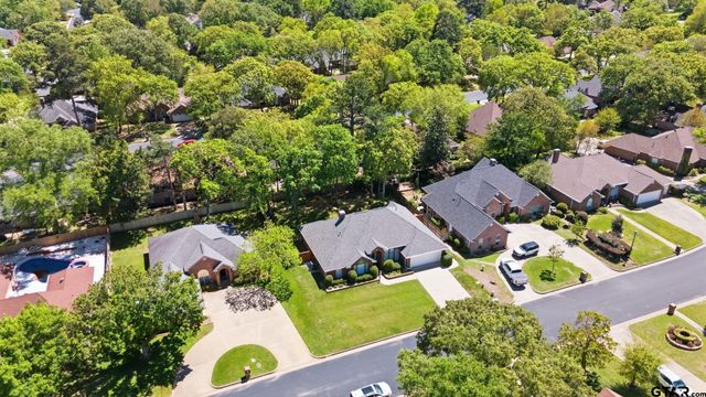 3407 Storey Lake Drive, Tyler, TX 75707
