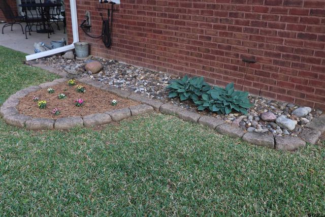 3407 Storey Lake Drive, Tyler, TX 75707