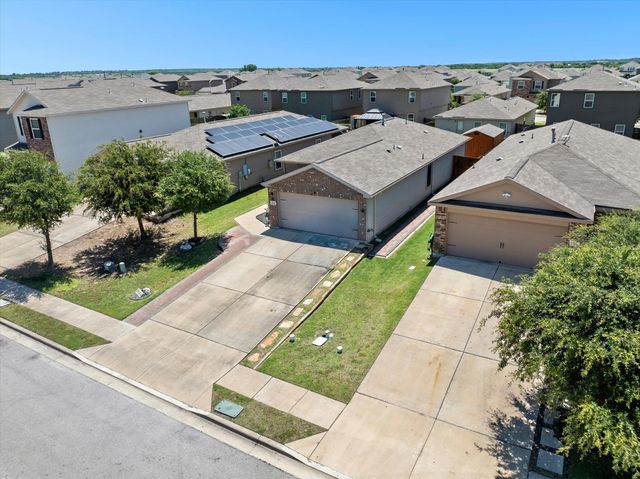 1533 Breanna LN, Kyle, TX 78640
